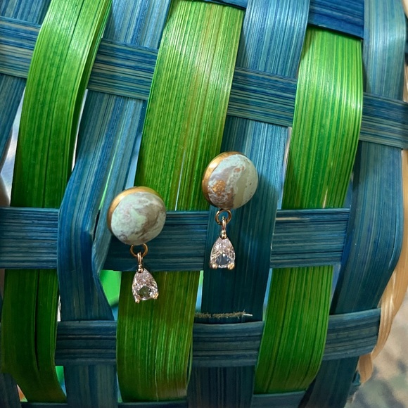 Dainty Green Matte Stone Effect CZ 🌟🌟🌟 - Picture 4 of 6